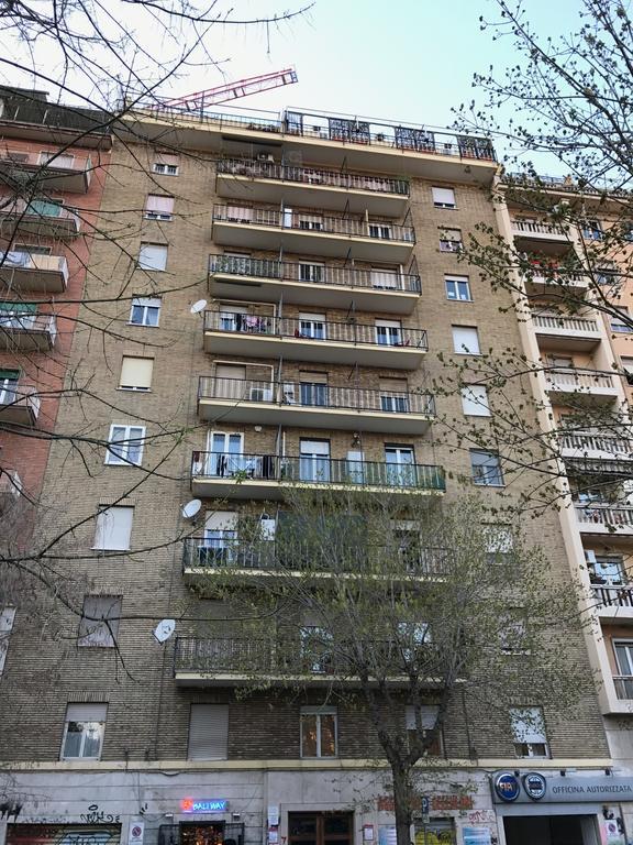 A Casa Di Giallo B&B Roma Dış mekan fotoğraf